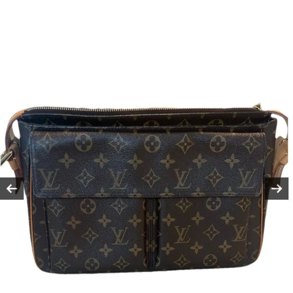 Authentic Louis Vuitton Red Interior with Gold Tag - Picture 2 of 9